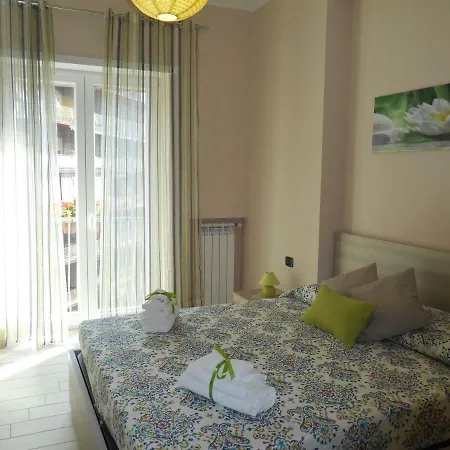 Apartamento La Collina Di Parthenope Vomero Nápoles