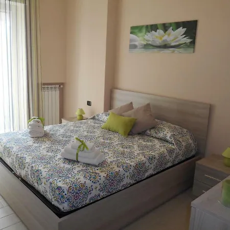 La Collina Di Parthenope Vomero Apartamento *